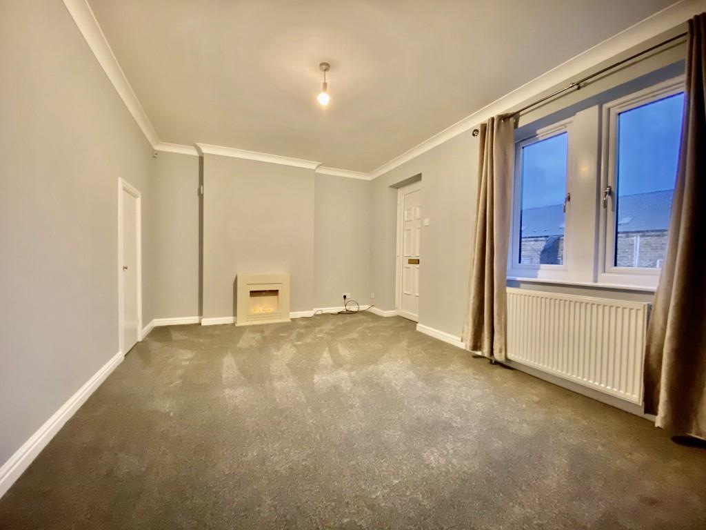 3 bed town house to rent in Heritage Way, Oakworth, BD22 7QW  - Property Image 3