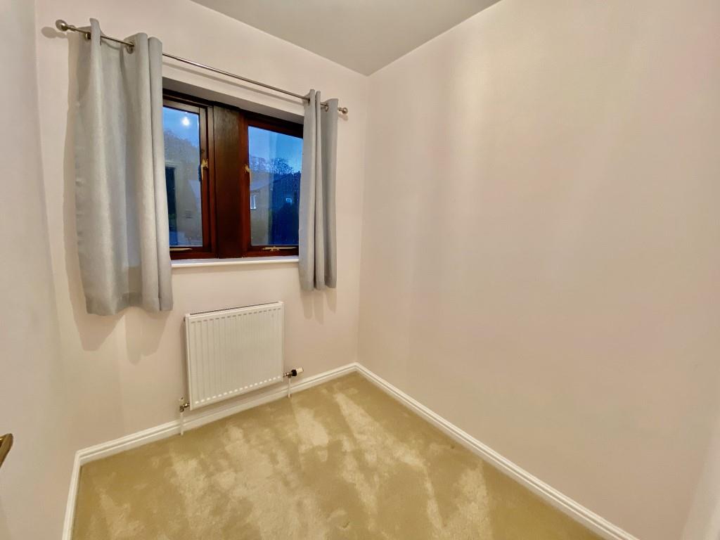 3 bed town house to rent in Heritage Way, Oakworth, BD22 7QW  - Property Image 6