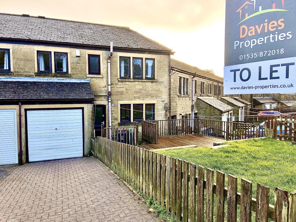 3 bed town house to rent in Heritage Way, Oakworth, BD22 7QW  - Property Image 1