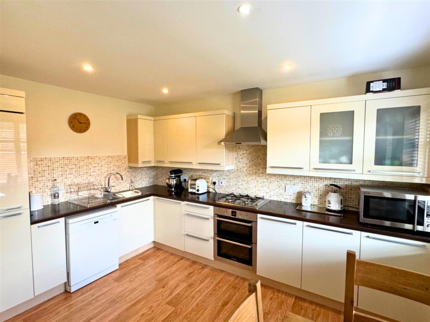 4 bed town house for sale in St. Martins Field, Otley, LS21 2FN 2