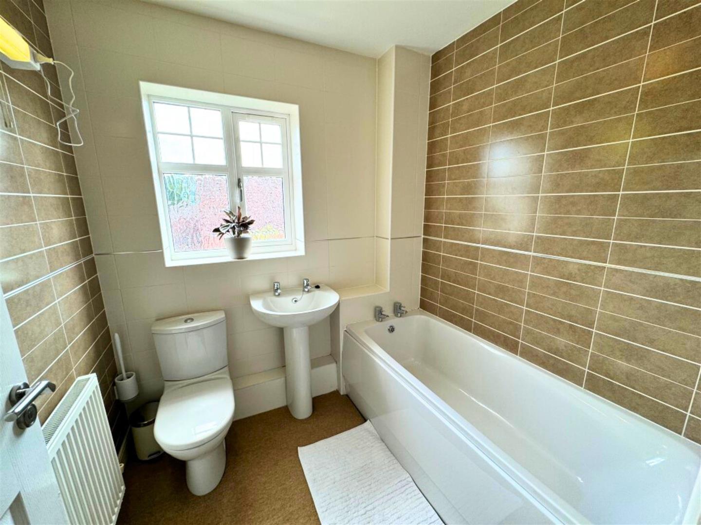 4 bed town house for sale in St. Martins Field, Otley, LS21 2FN 4