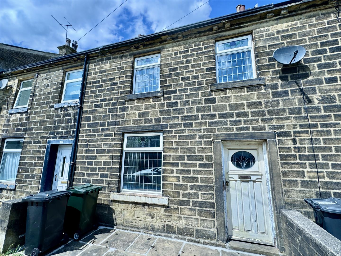2 bed terraced house for sale in Hebden Road, Haworth, Keighley, BD22 8RE - Property Image 1
