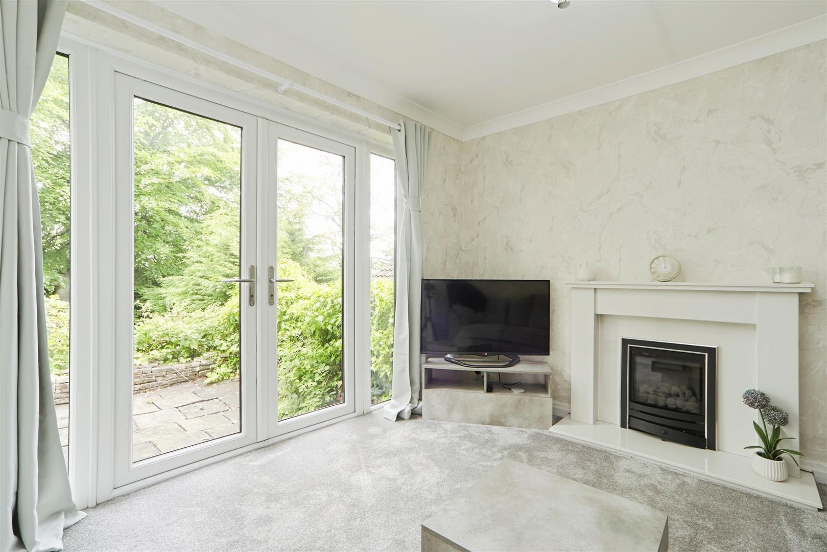 4 bed detached house for sale in Woodside, Keighley, BD20 6LF  - Property Image 6