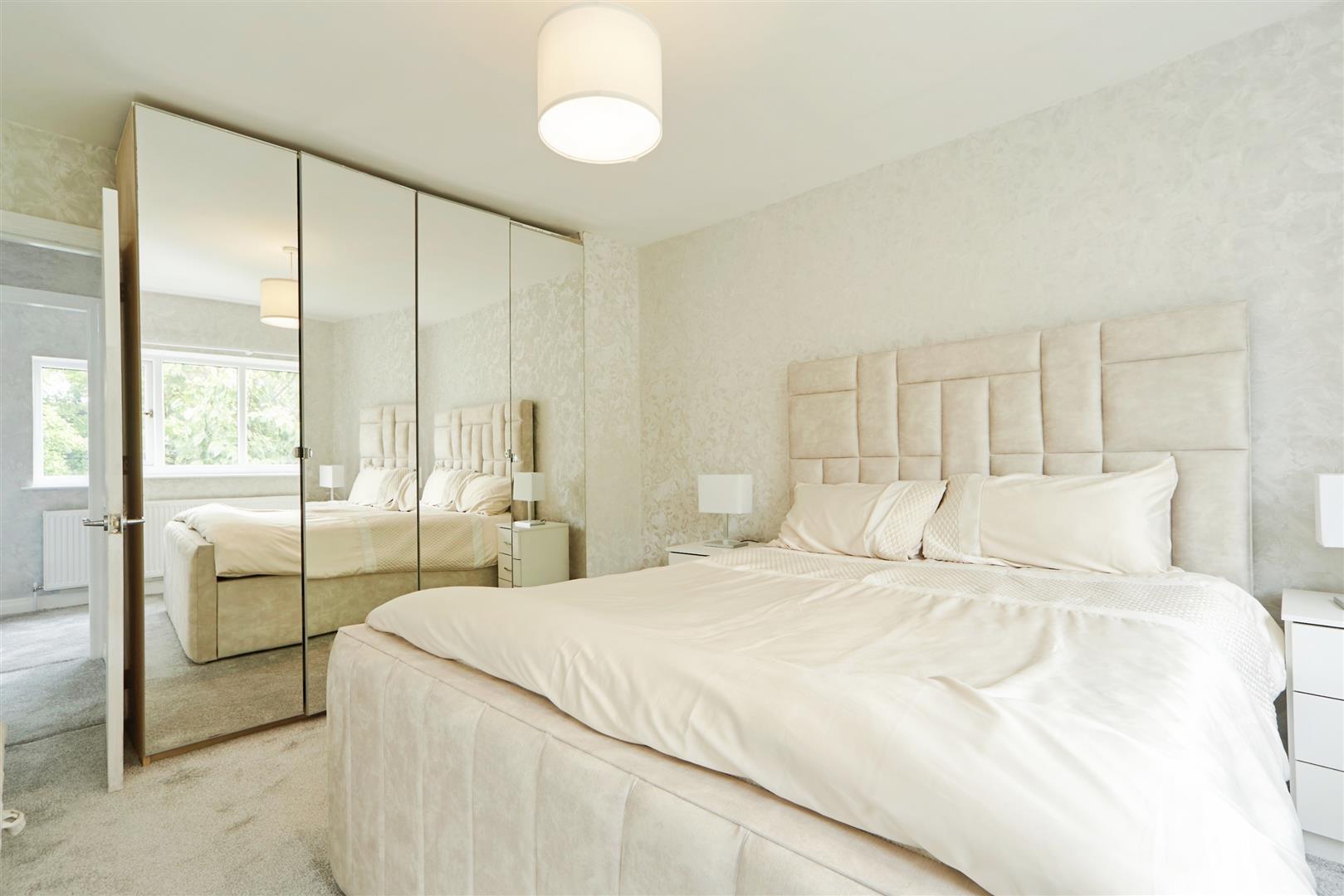 4 bed detached house for sale in Woodside, Keighley, BD20 6LF  - Property Image 7