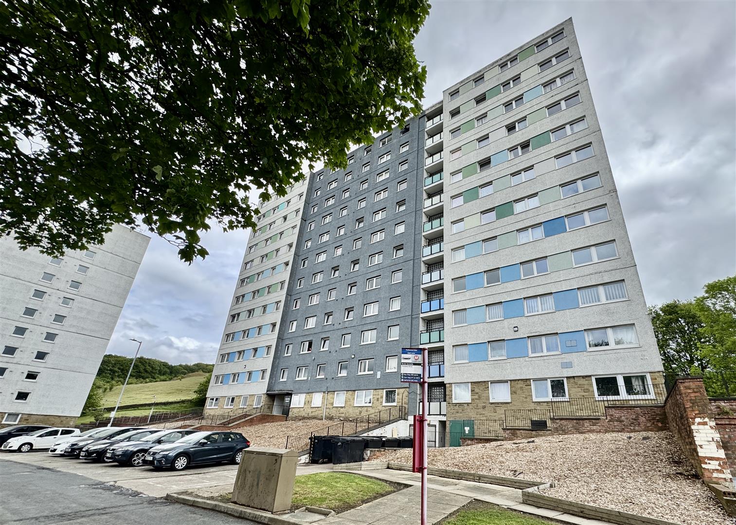 2 bed flat for sale in Bentley Court, Parkwood Rise, Keighley, BD21 4RG  - Property Image 1