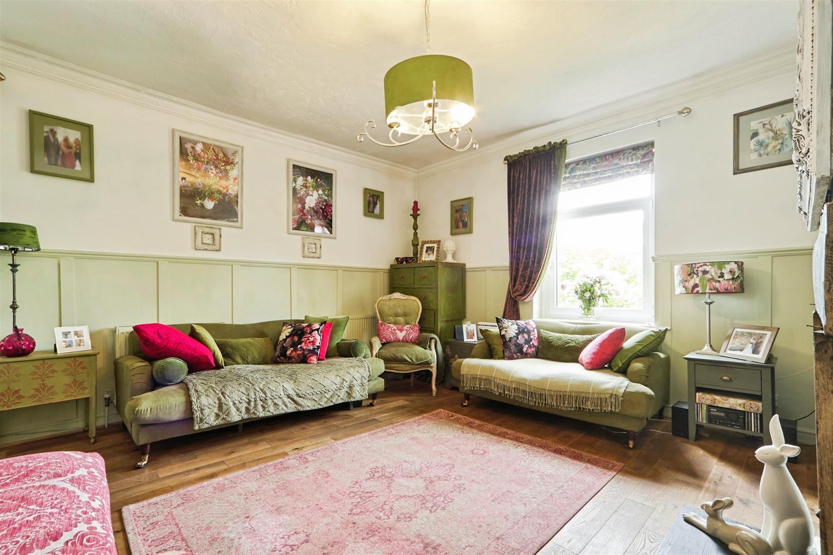 2 bed terraced house for sale in Jay Street, Haworth, BD22 8RJ  - Property Image 11