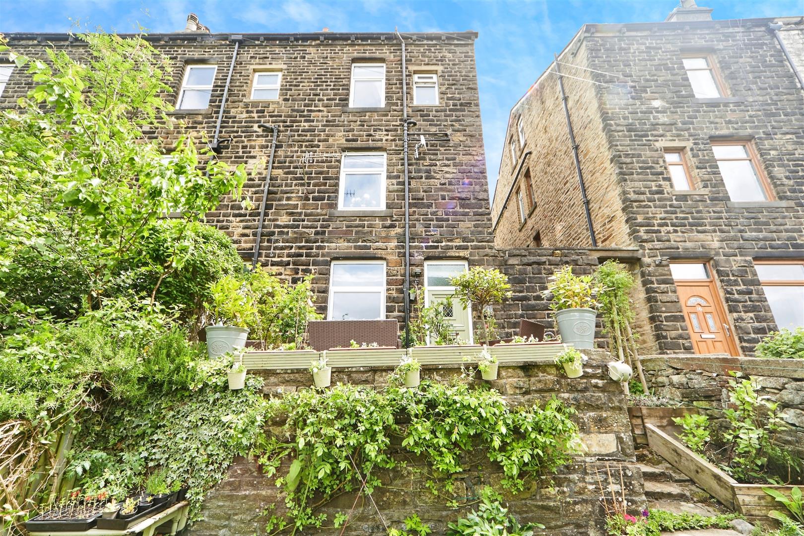 2 bed terraced house for sale in Jay Street, Haworth, BD22 8RJ  - Property Image 3