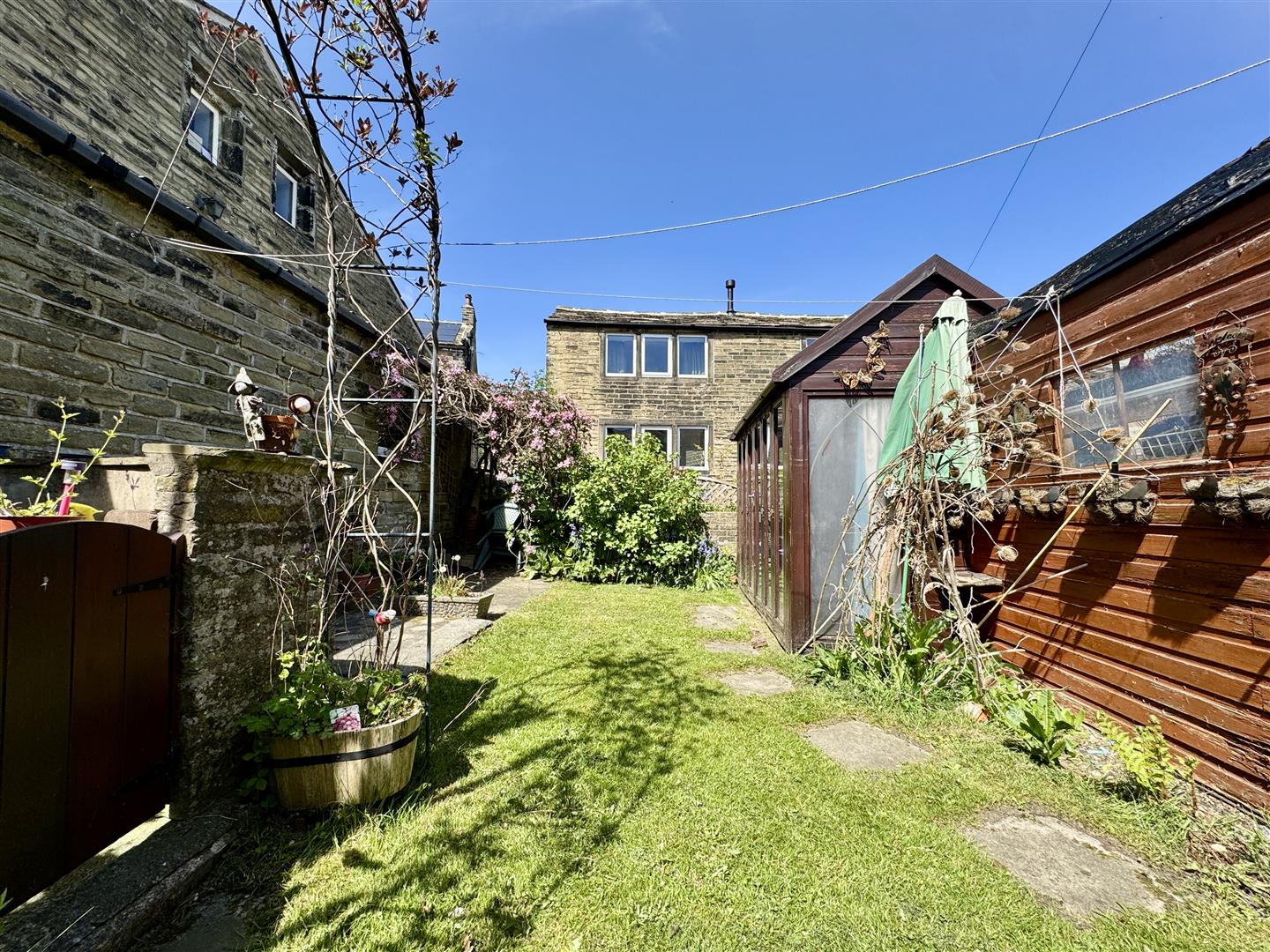 3 bed end of terrace house for sale in Clarendon Street, Haworth, BD22 8PU 10