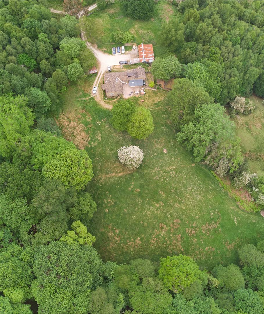 6 bed detached house for sale in Marley, Bingley, BD16 2DN 17