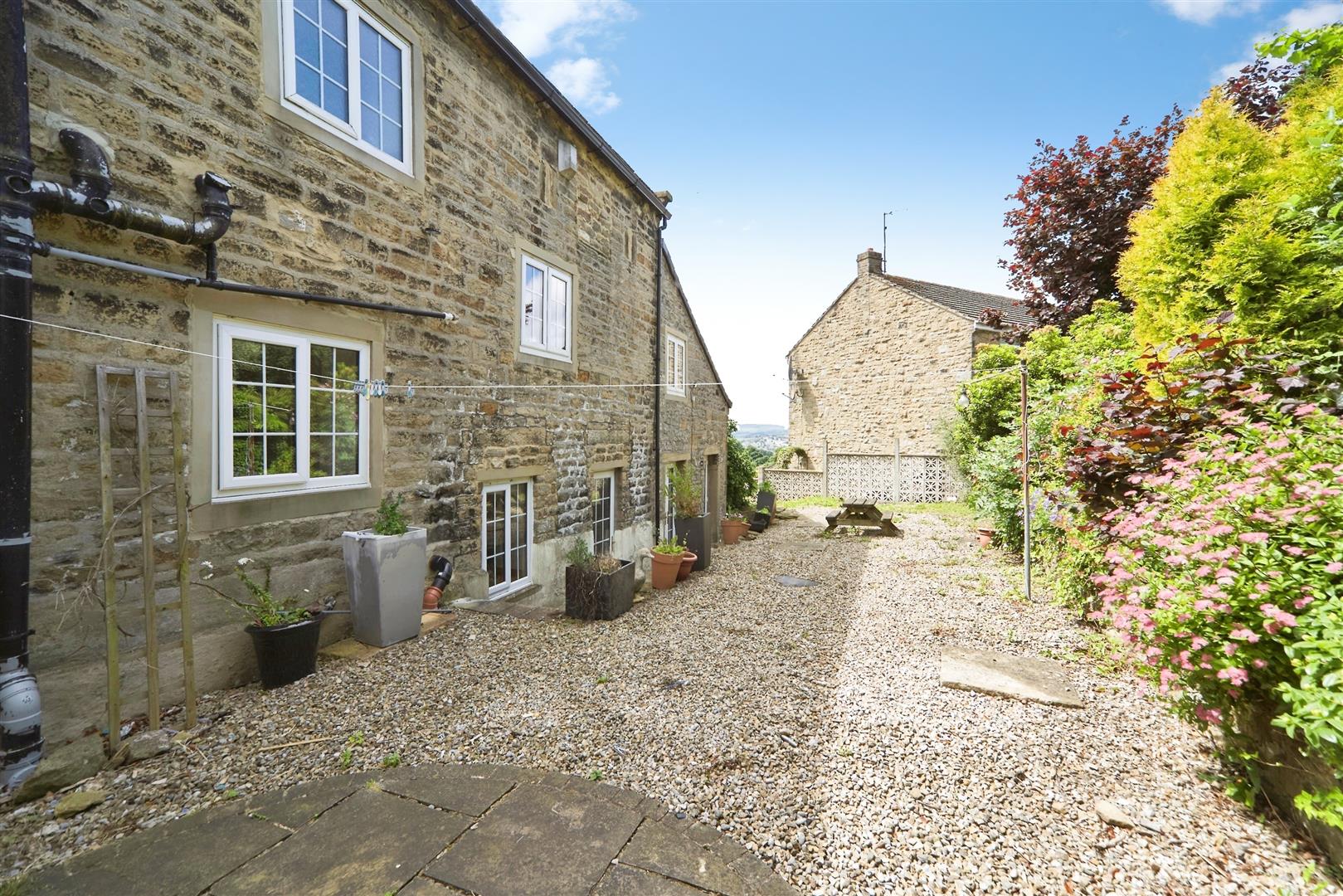 4 bed barn conversion for sale in Low Fold, Long Lee Lane, Keighley, BD21 4RS 15