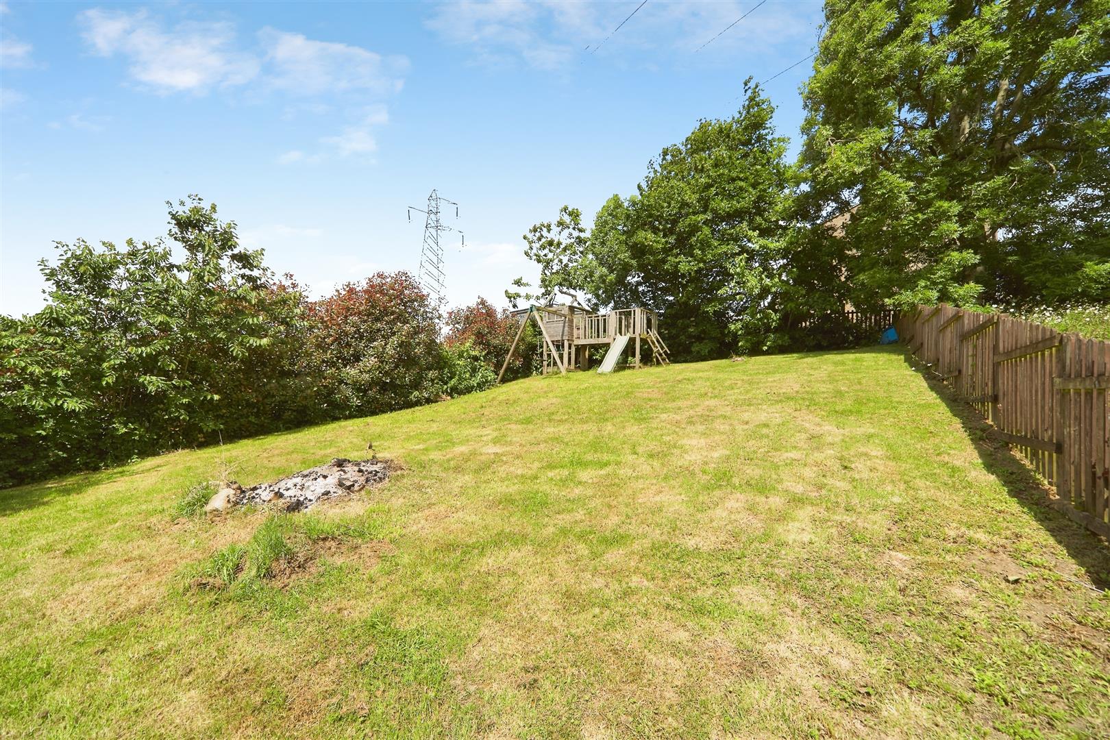 4 bed barn conversion for sale in Low Fold, Long Lee Lane, Keighley, BD21 4RS 18