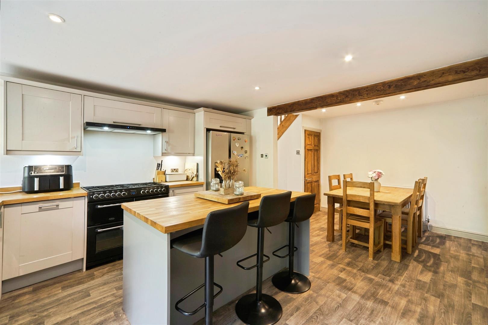 4 bed barn conversion for sale in Low Fold, Long Lee Lane, Keighley, BD21 4RS 1