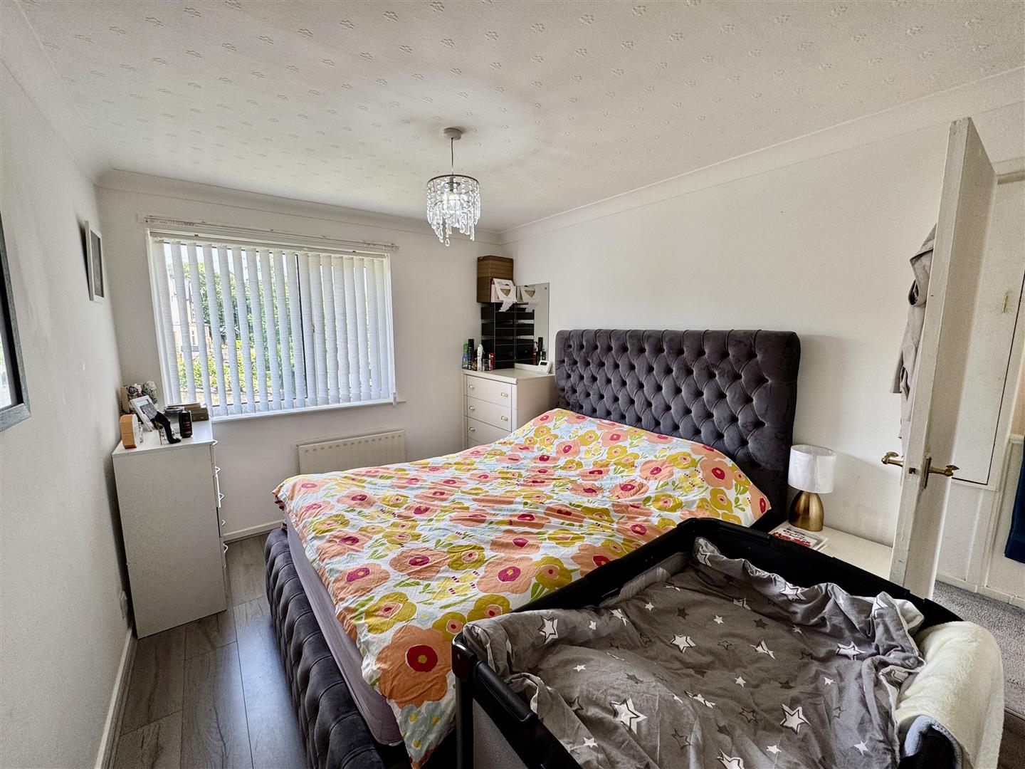 3 bed terraced house for sale in Victoria Court, Keighley, BD21 2SE 5