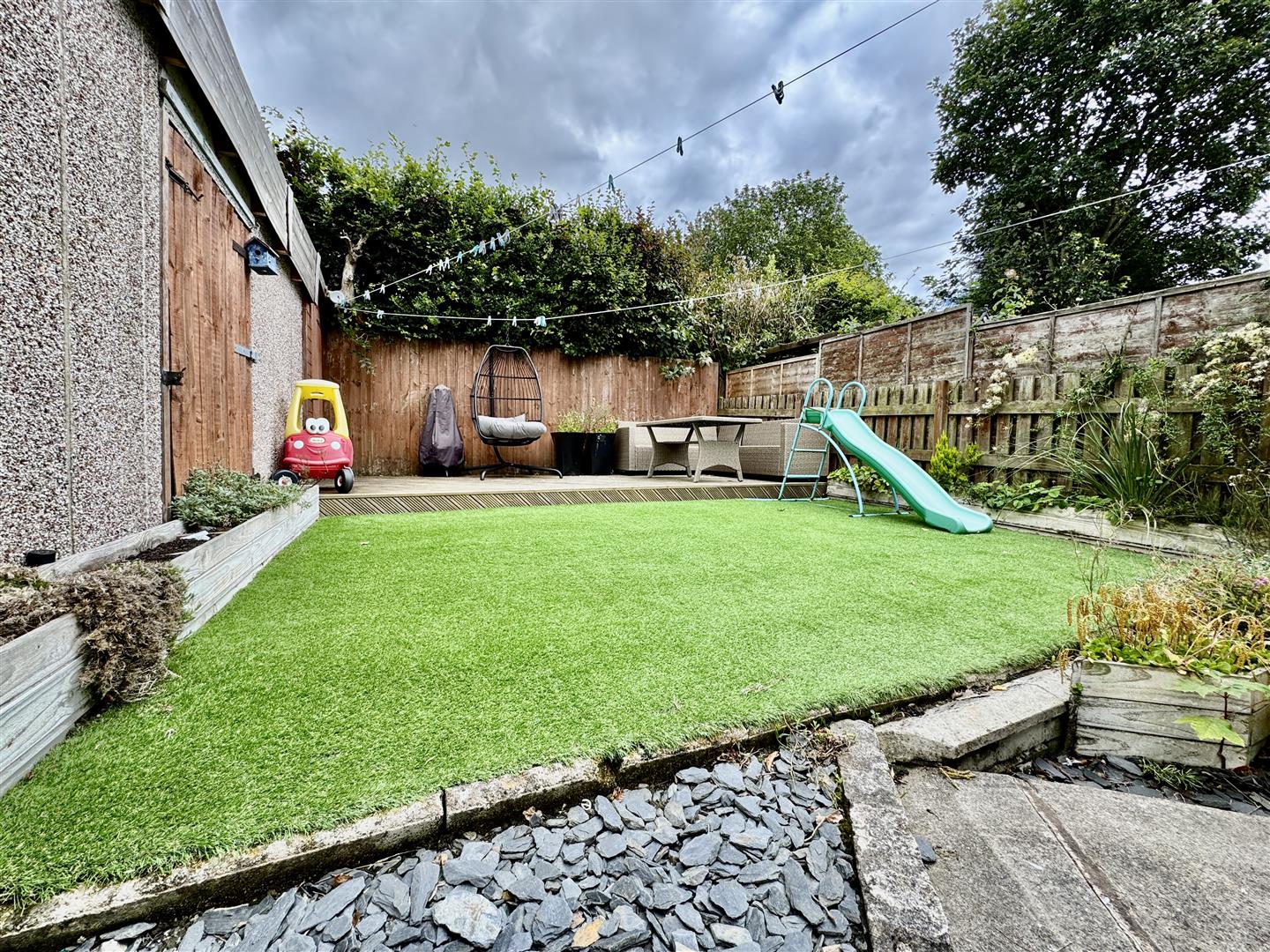 4 bed semi-detached house for sale in Moor Drive, Oakworth, Keighley, BD22 7RF  - Property Image 15