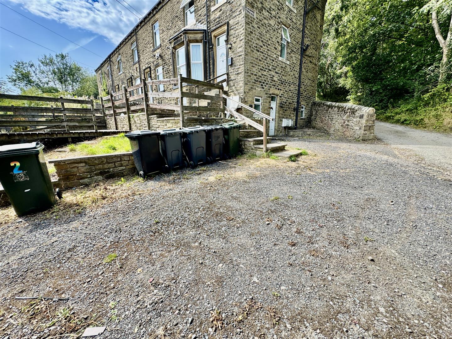 5 bed maisonette for sale in Elmwood Terrace, Keighley, BD22 7DP 1