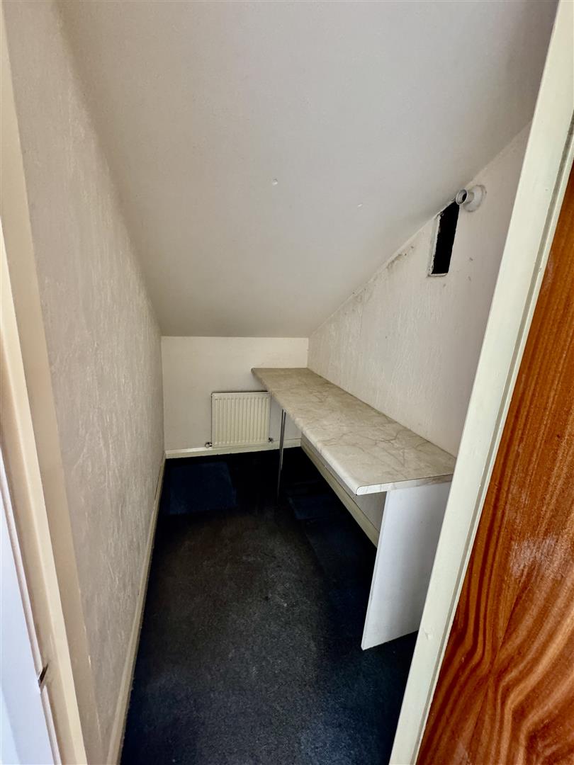 2 bed terraced house for sale in Charles Street, Bingley, BD16 4LA  - Property Image 10