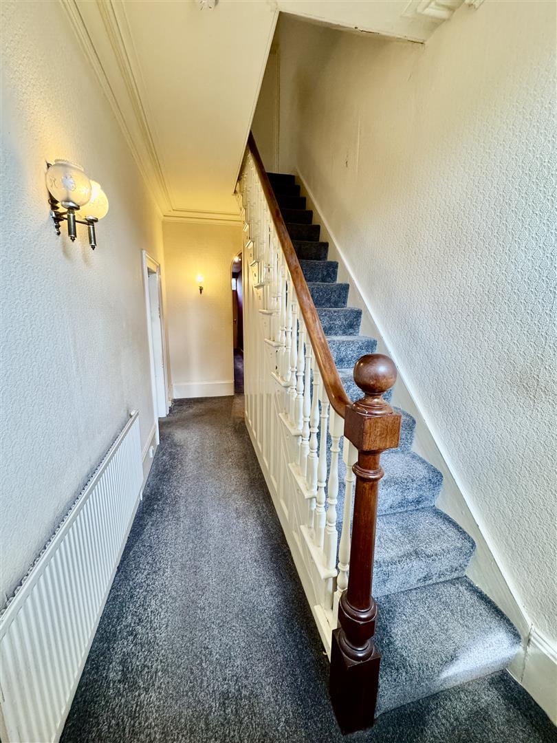 2 bed terraced house for sale in Charles Street, Bingley, BD16 4LA 1