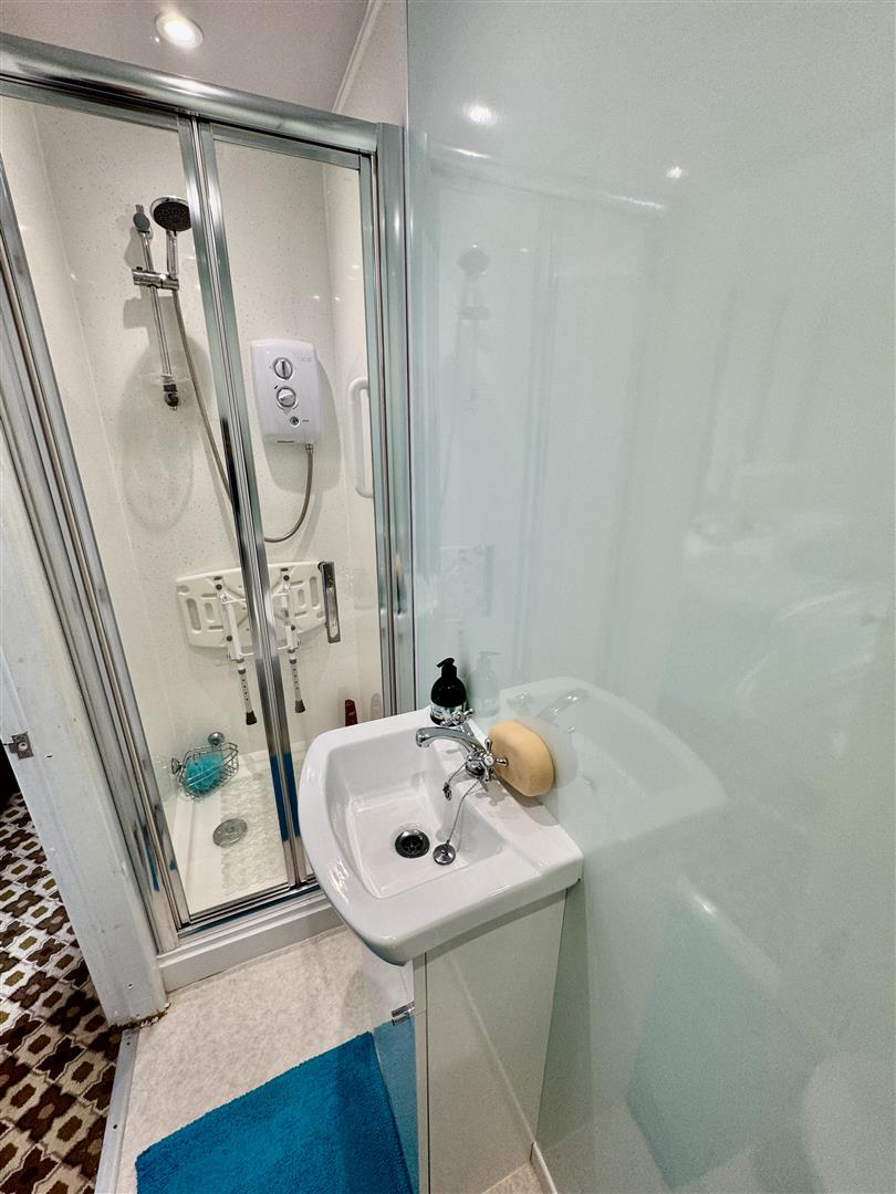 3 bed semi-detached house for sale in Larch Close, Oakworth, Keighley, BD22 7JU 11