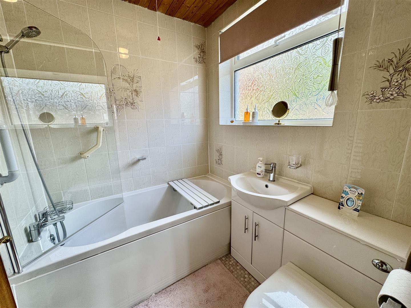 3 bed semi-detached house for sale in Larch Close, Oakworth, Keighley, BD22 7JU 4