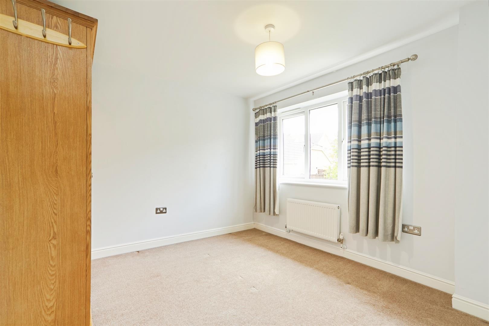 4 bed detached house for sale in Hayfields Close, Keighley, BD22 6SB  - Property Image 9