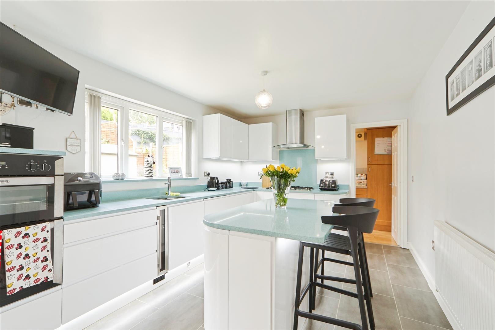 4 bed detached house for sale in Hayfields Close, Keighley, BD22 6SB  - Property Image 14