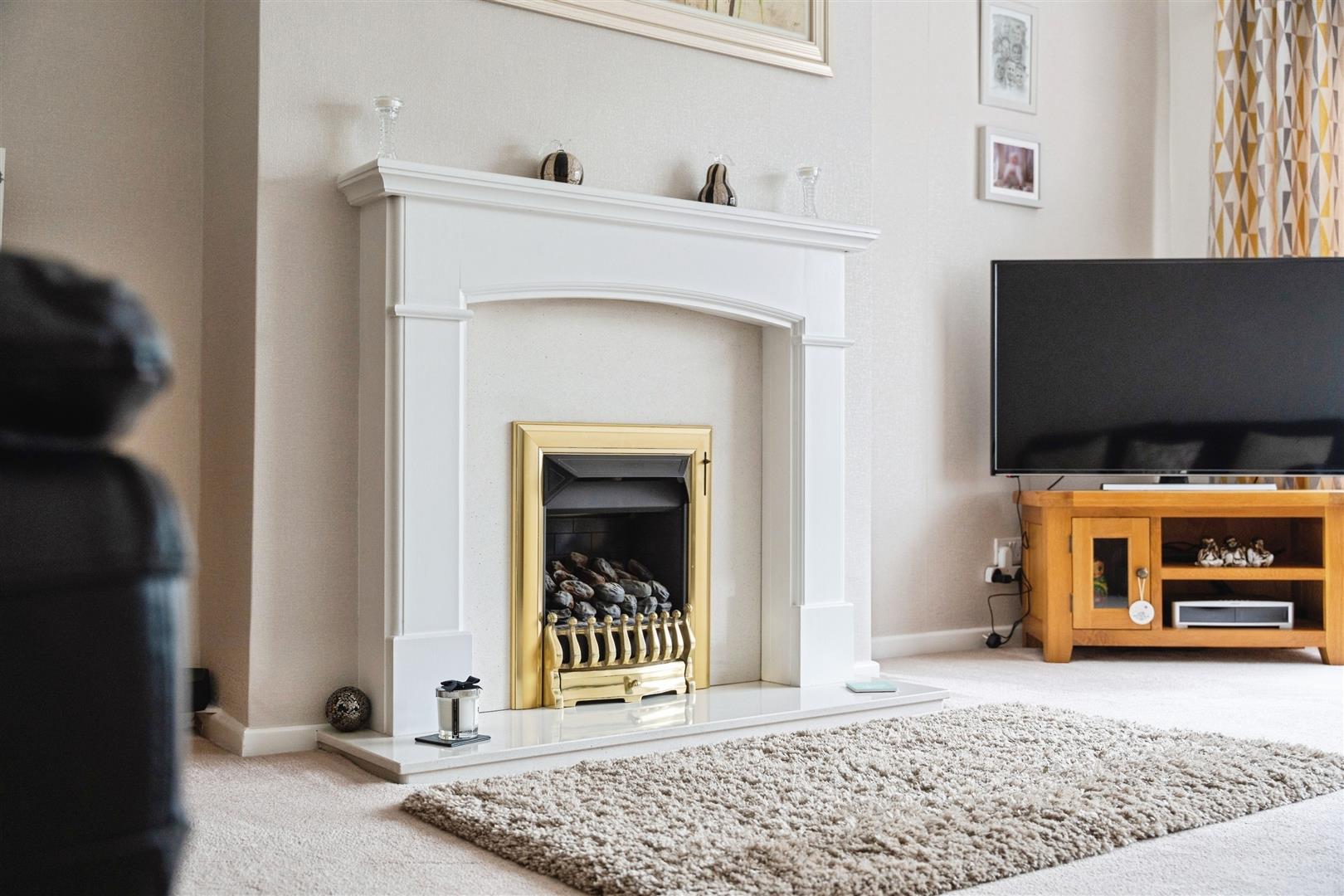 3 bed semi-detached house for sale in Lynndale Avenue, Cross Hills, Keighley, BD20 7DD  - Property Image 4