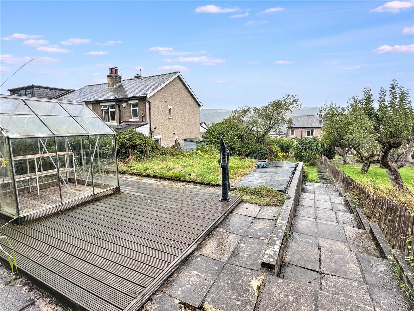 3 bed semi-detached house for sale in Bradford Road, Riddlesden, Keighley 18
