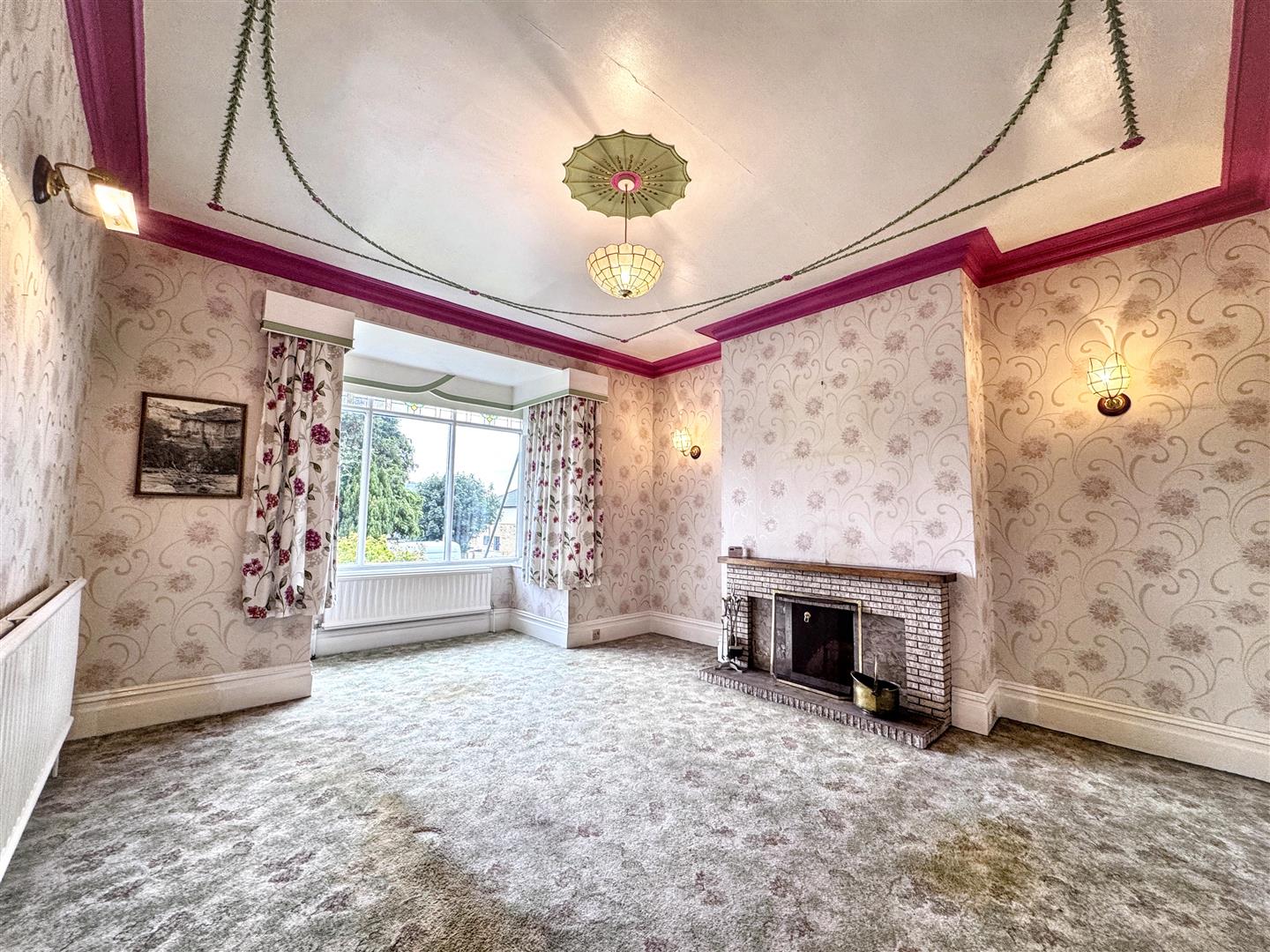 3 bed semi-detached house for sale in Bradford Road, Riddlesden, Keighley 1