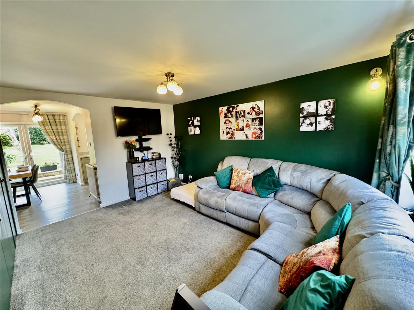 3 bed semi-detached house for sale in Felbrigg Avenue, Keighley, BD22 6BA  - Property Image 3