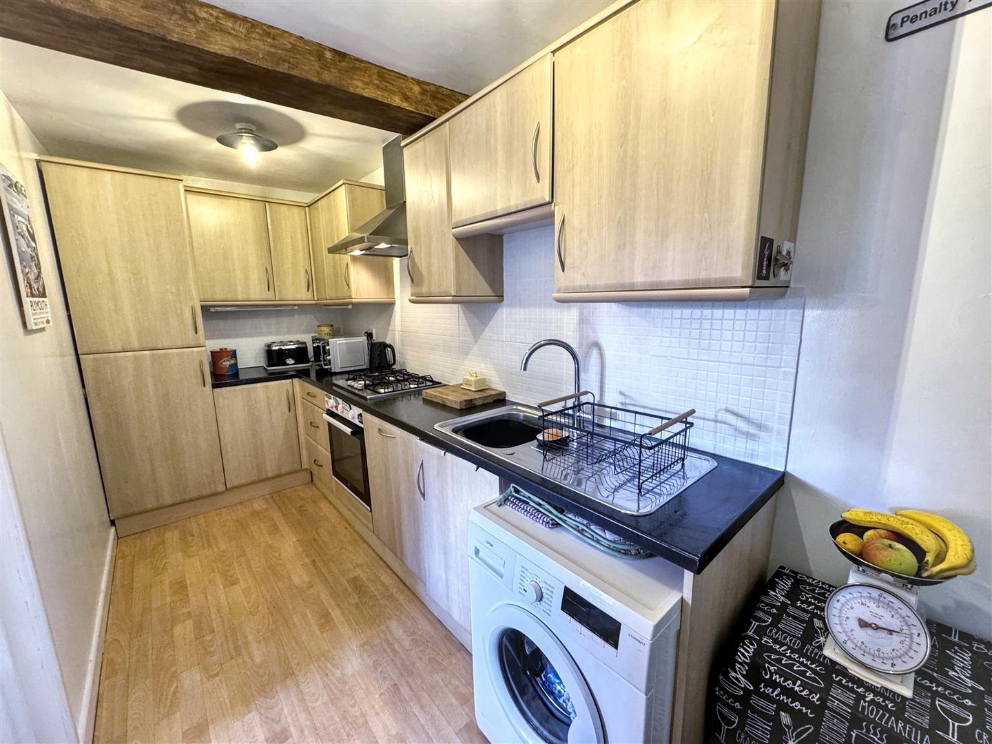 2 bed terraced house for sale in Vernon Place, Queensbury, BD13 2DN  - Property Image 3