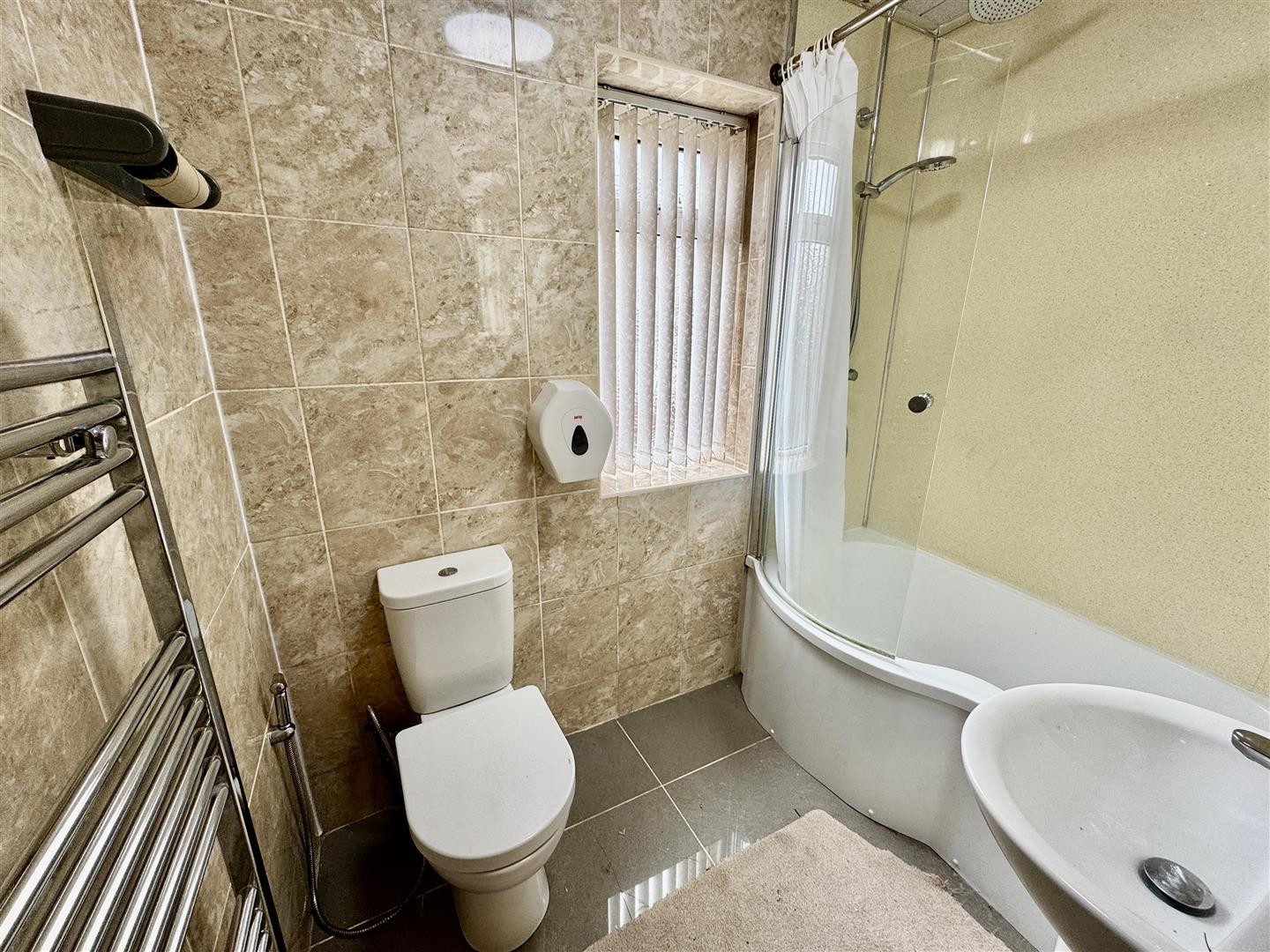 2 bed semi-detached house for sale in Sunnyhill Grove, Keighley, BD21 1RU  - Property Image 5