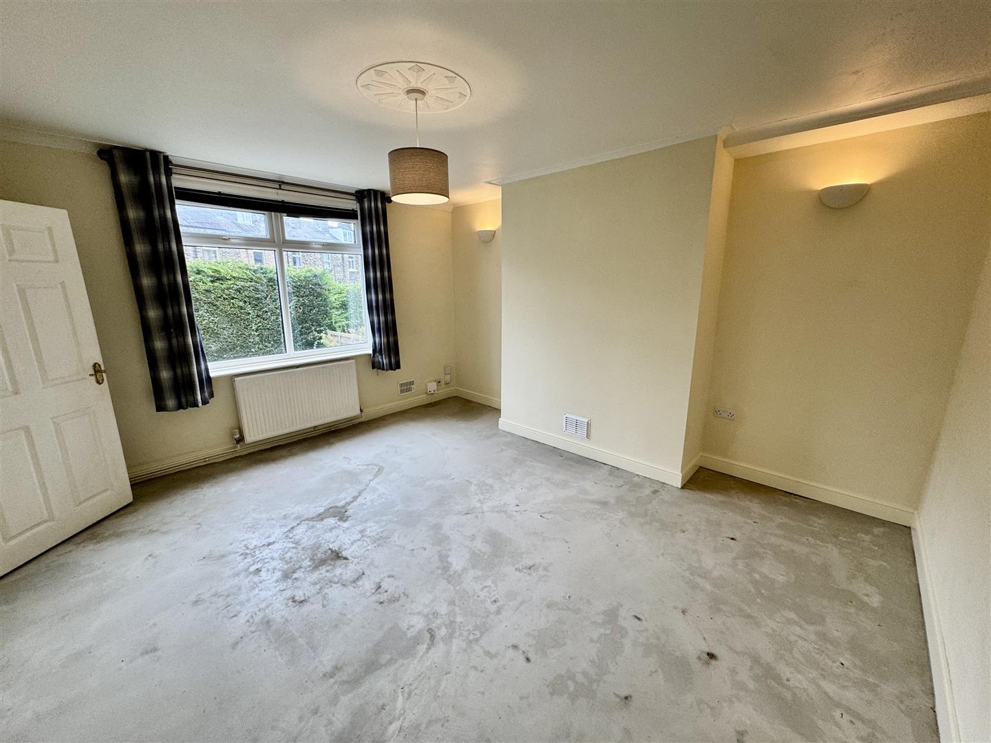 3 bed semi-detached house for sale in Ashbourne Road, Keighley, BD21 1LD  - Property Image 5