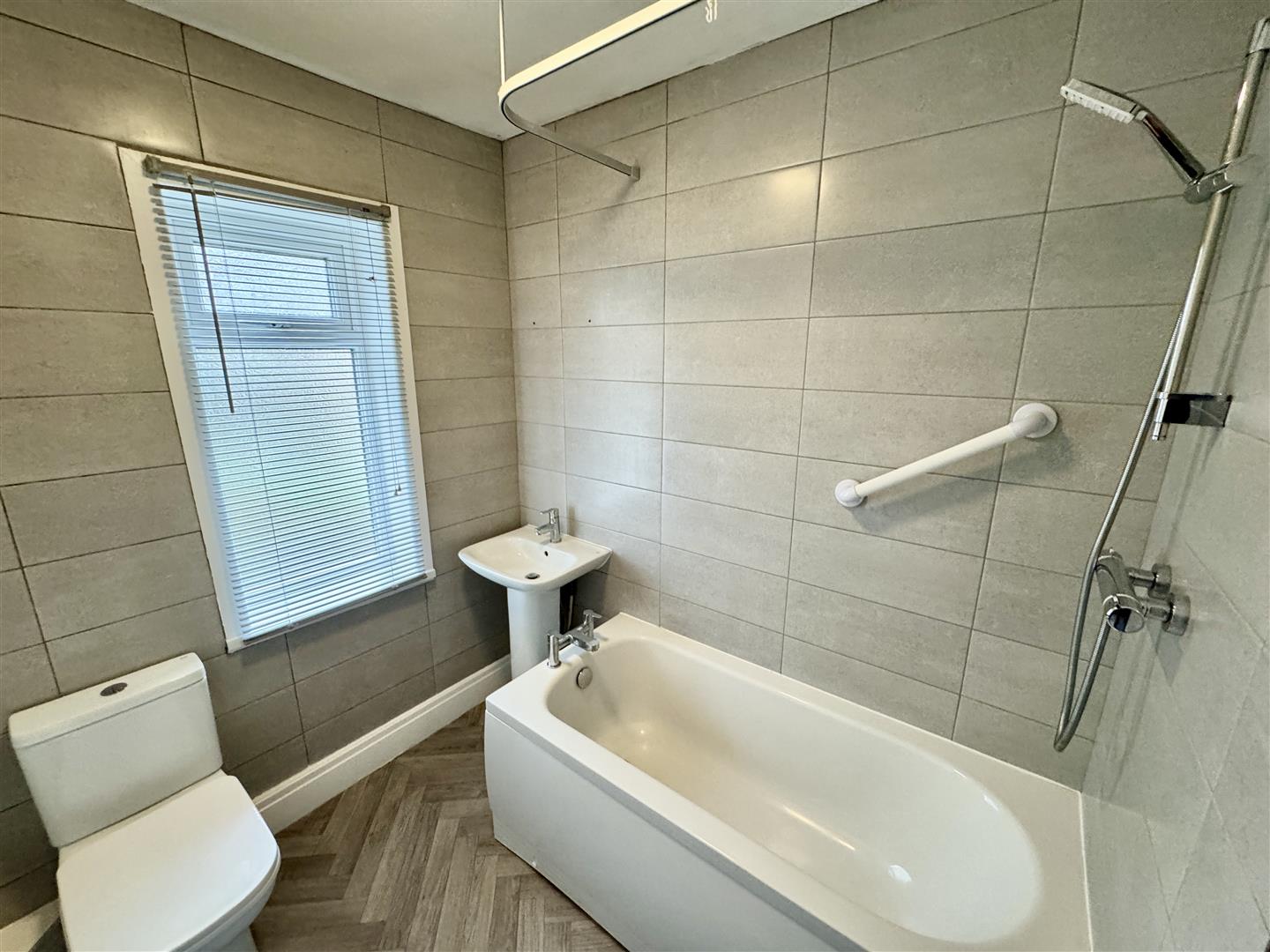 3 bed semi-detached house for sale in Ashbourne Road, Keighley, BD21 1LD 1