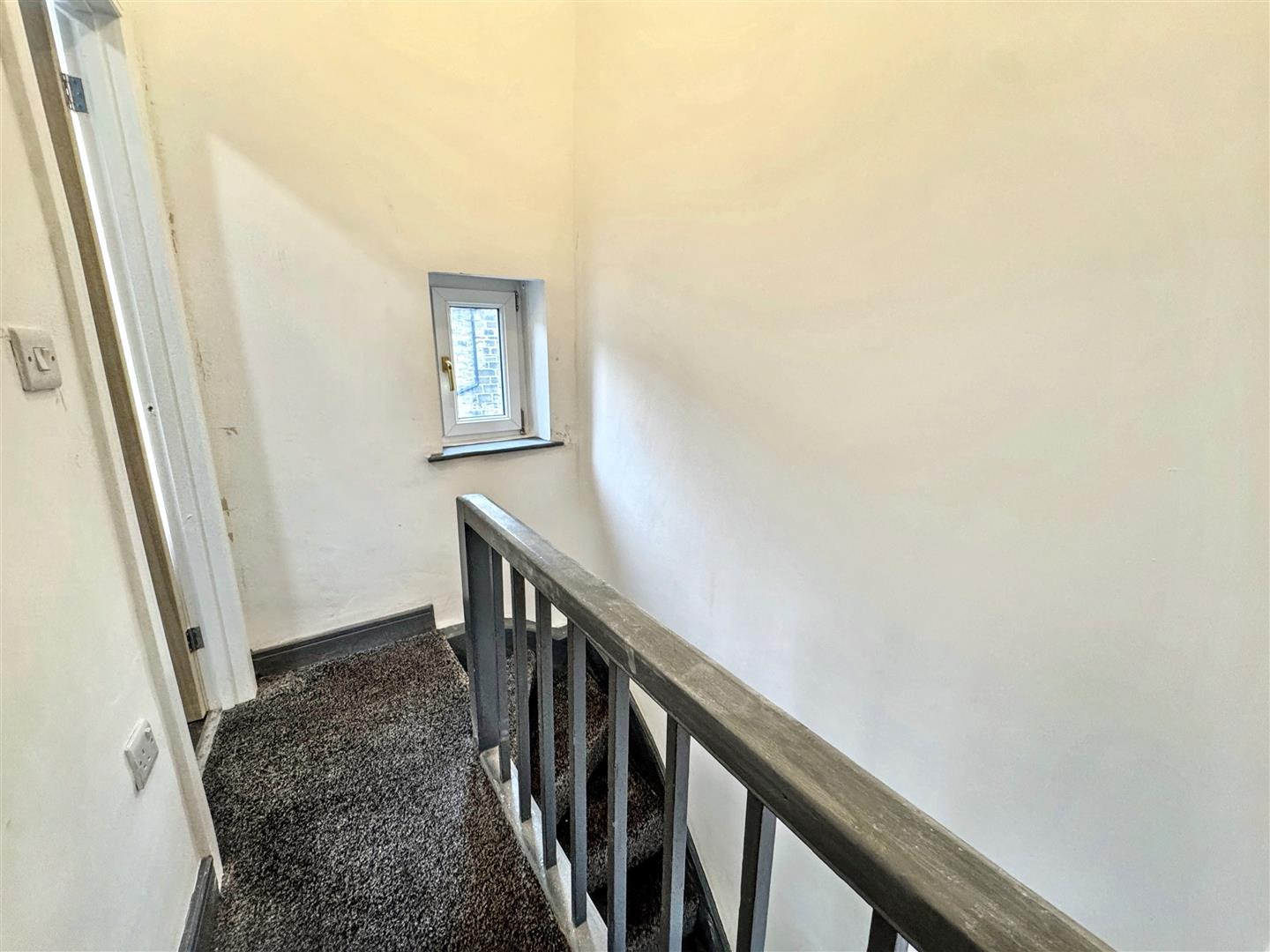 1 bed terraced house for sale in Pickles Street, Keighley, BD21 1EL 5