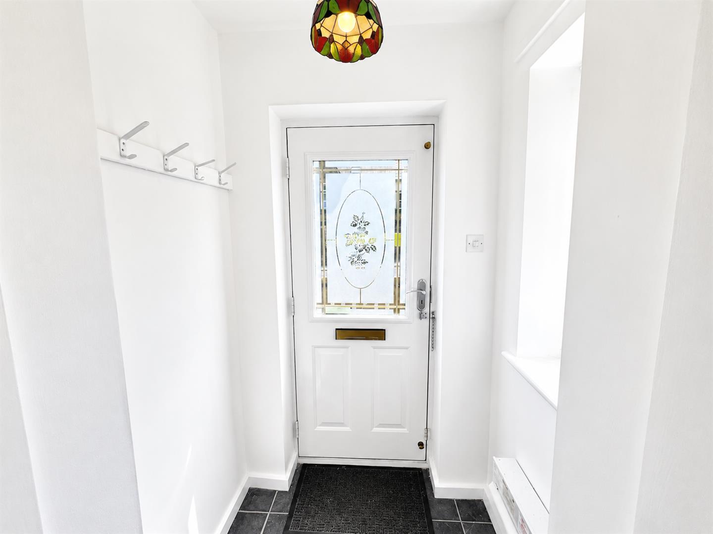 2 bed end of terrace house for sale in Long Lane, Harden, Bingley, BD16 1HP  - Property Image 5