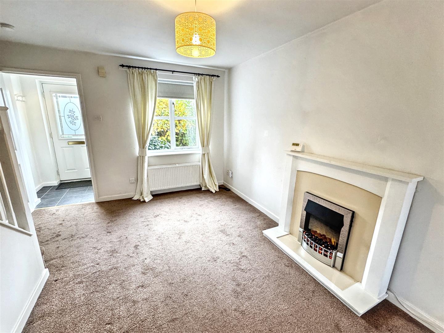 2 bed end of terrace house for sale in Long Lane, Harden, Bingley, BD16 1HP  - Property Image 2