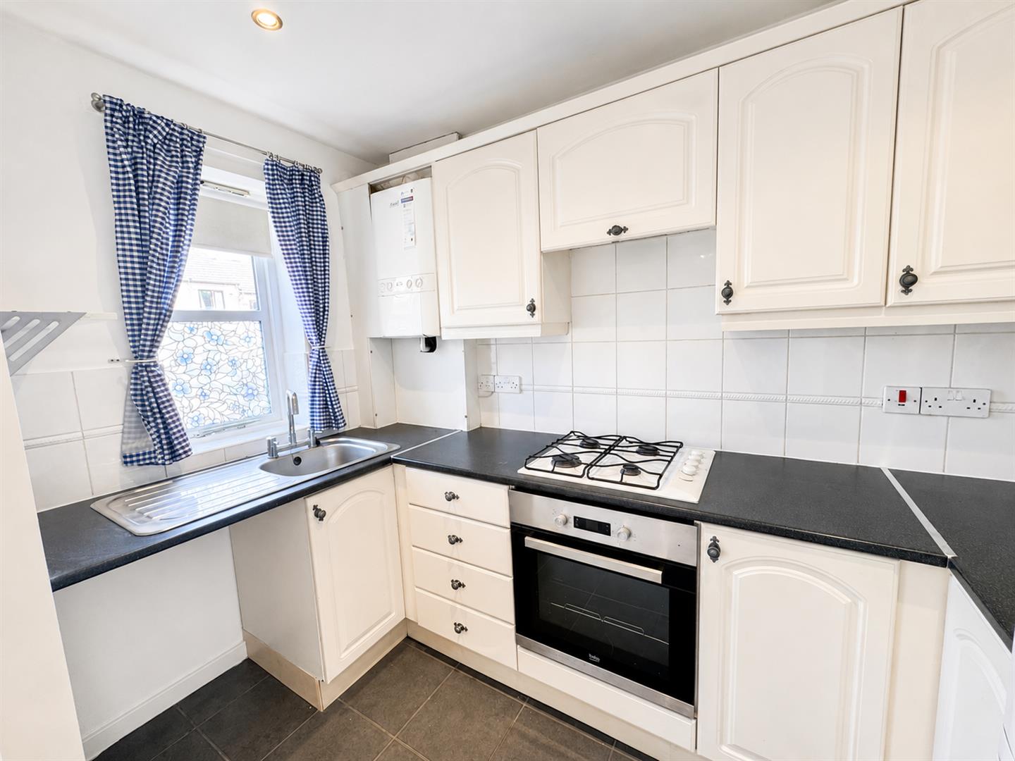 2 bed end of terrace house for sale in Long Lane, Harden, Bingley, BD16 1HP 1