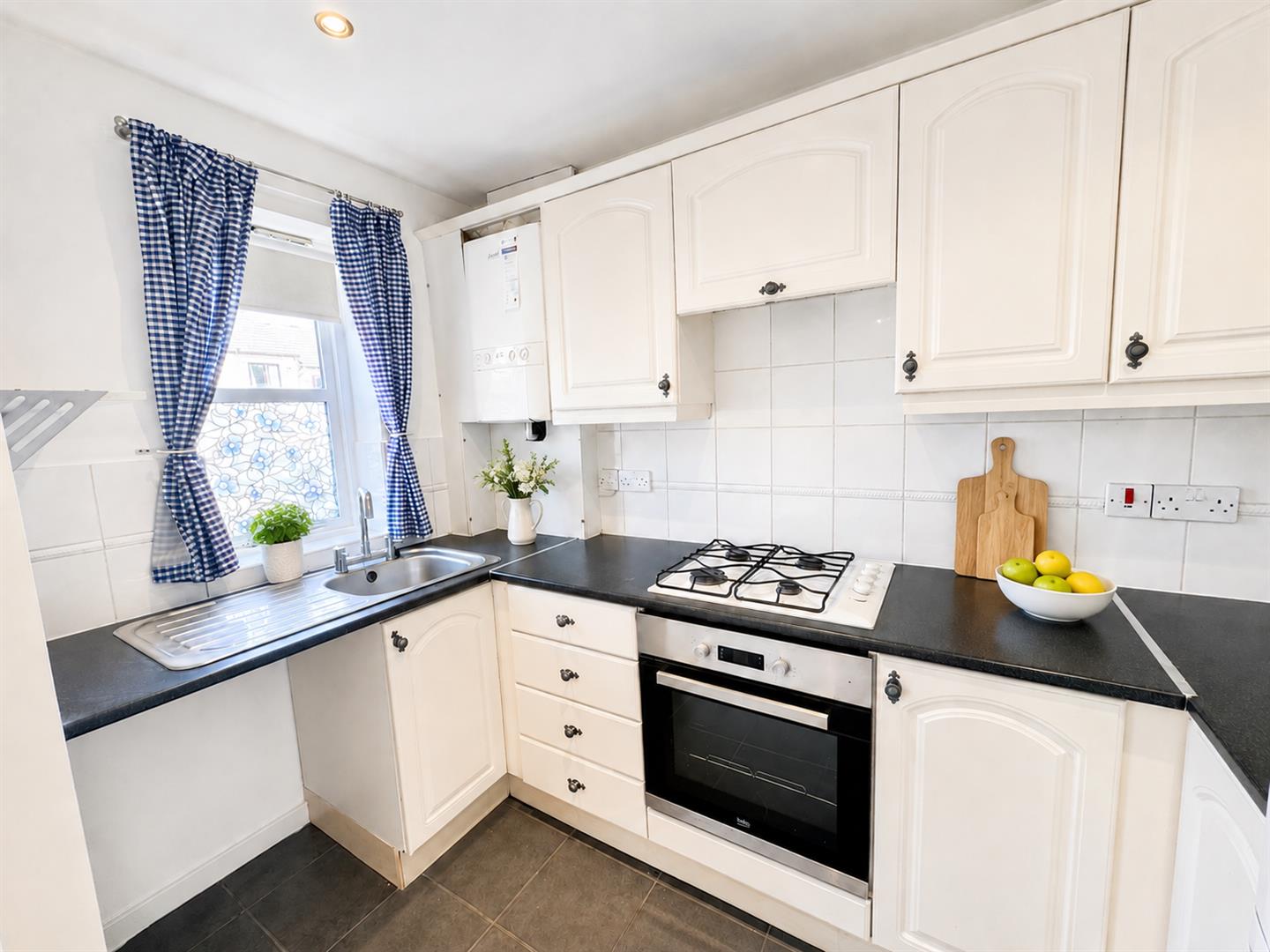 2 bed end of terrace house for sale in Long Lane, Harden, Bingley, BD16 1HP 2