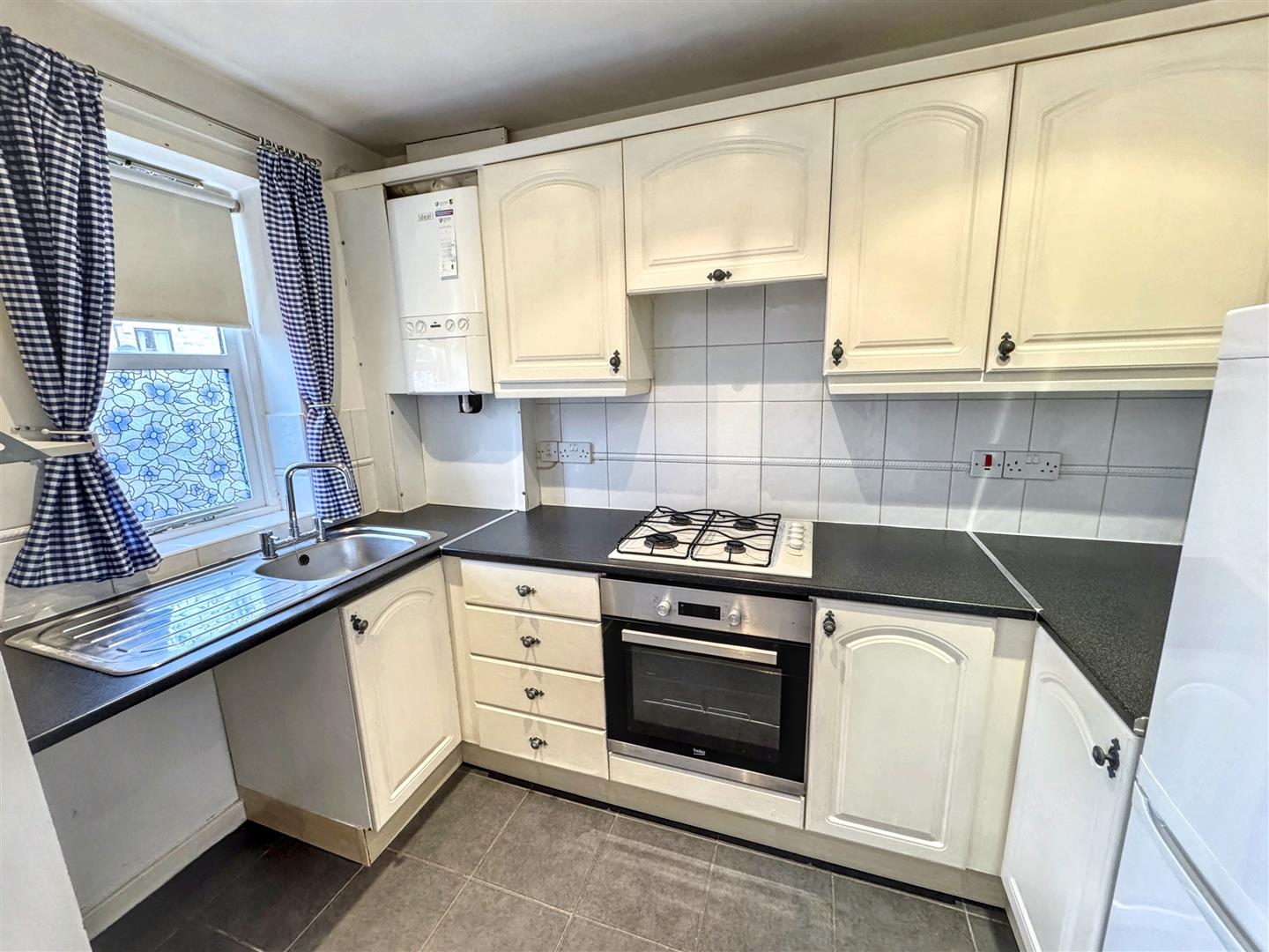 2 bed end of terrace house for sale in Long Lane, Harden, Bingley, BD16 1HP 2