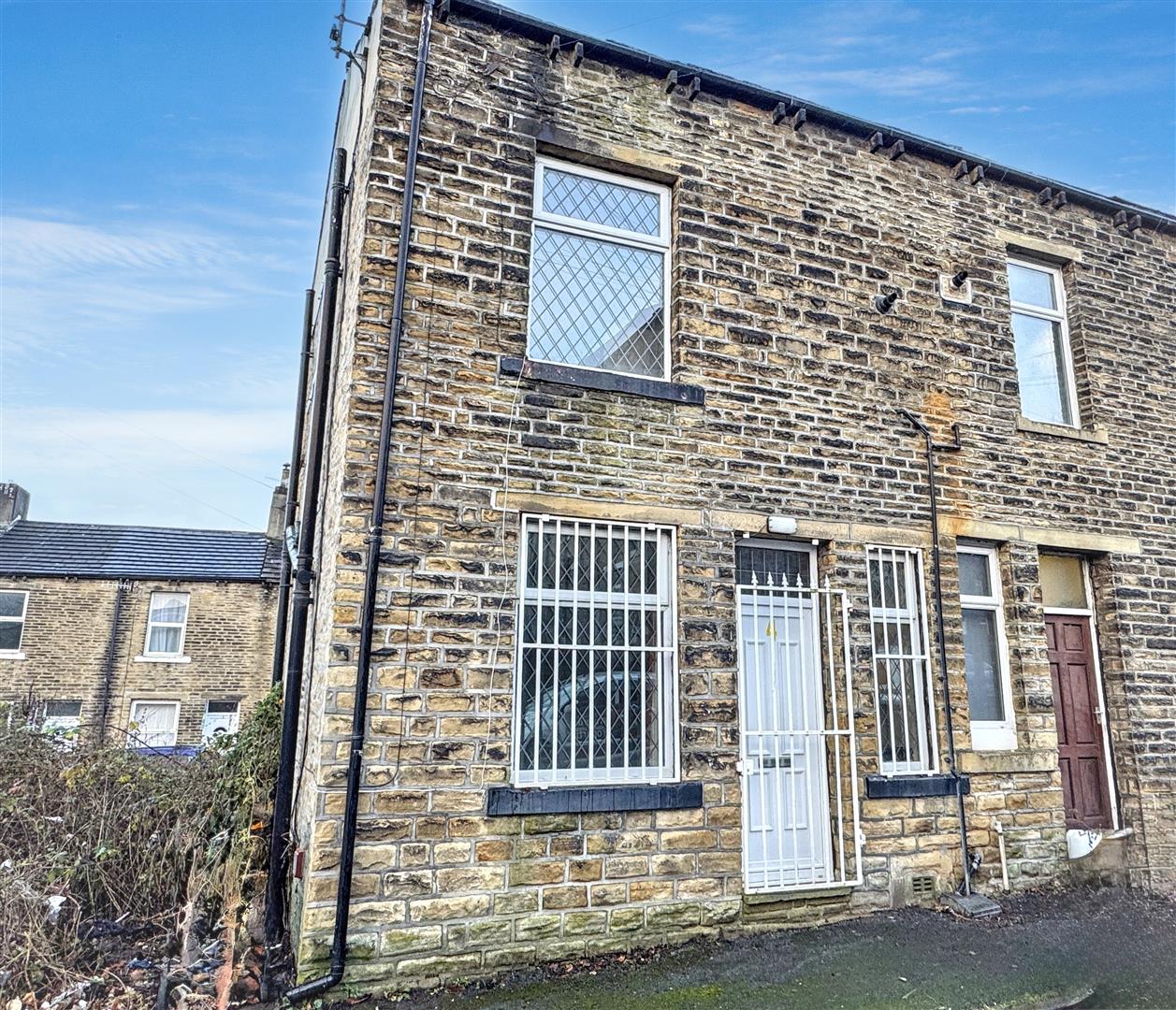 2 bed end of terrace house for sale in Arcadia Street, Keighley, BD21 1EJ  - Property Image 1