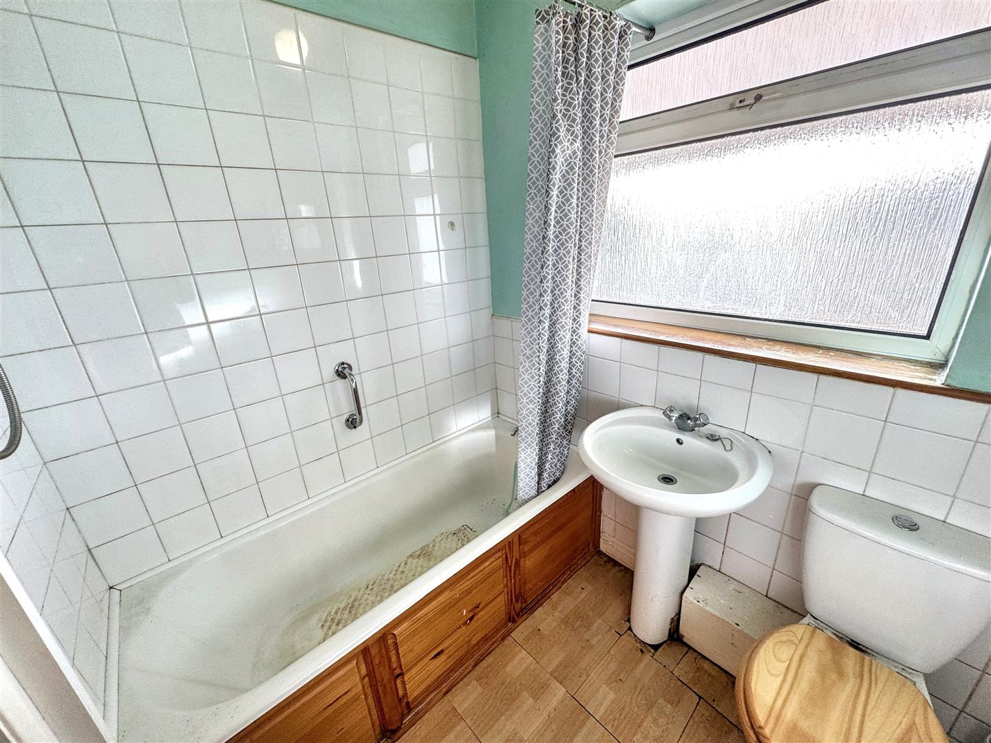 3 bed semi-detached bungalow for sale in Brow Top Road, Cross Roads, Keighley, BD22 9PH 6