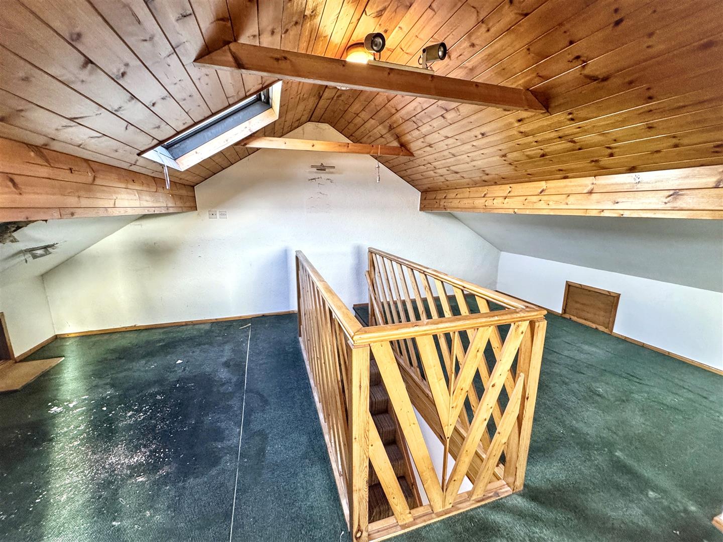 3 bed semi-detached bungalow for sale in Brow Top Road, Cross Roads, Keighley, BD22 9PH 8