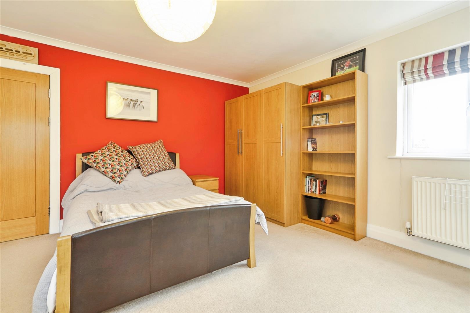 6 bed detached house for sale in Ghyll Wood Drive, Bingley, BD16 1NF  - Property Image 16