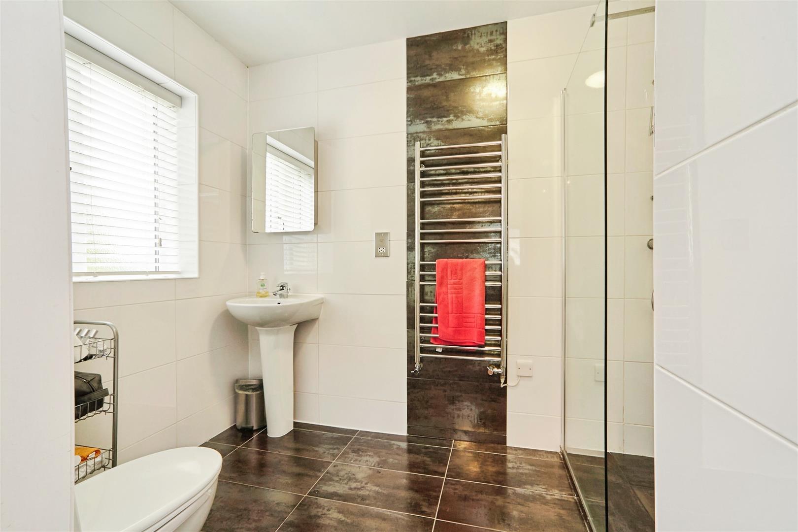 6 bed detached house for sale in Ghyll Wood Drive, Bingley, BD16 1NF 12