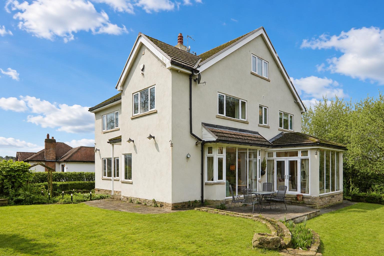 6 bed detached house for sale in Ghyll Wood Drive, Bingley, BD16 1NF  - Property Image 23