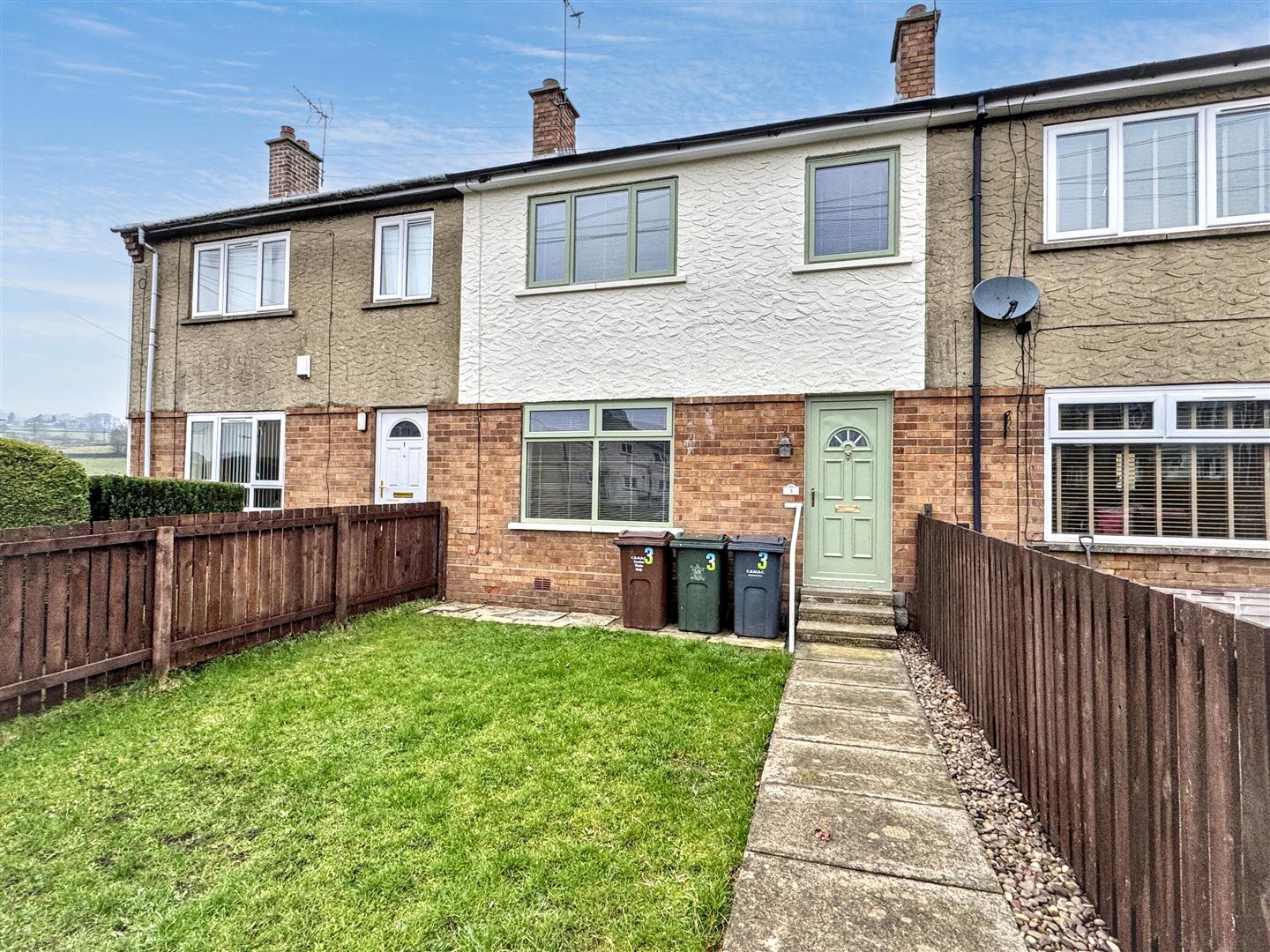 3 bed terraced house to rent in Windsor Crescent, Oakworth, Keighley, BD22 7PQ - Property Image 1