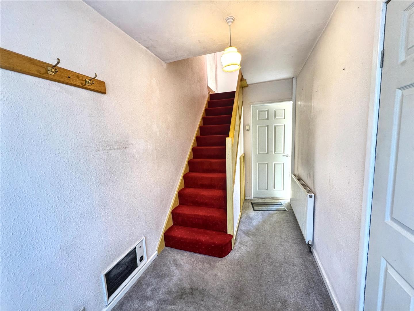 4 bed semi-detached house for sale in Hainworth Wood Road North, Keighley, BD21 5NF  - Property Image 5
