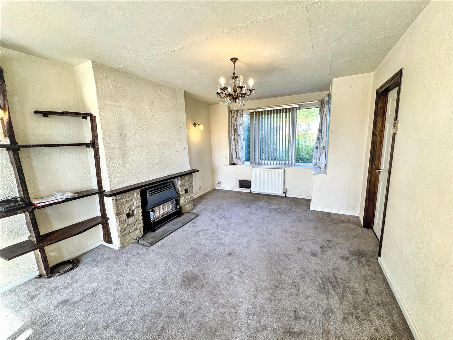 4 bed semi-detached house for sale in Hainworth Wood Road North, Keighley, BD21 5NF  - Property Image 2