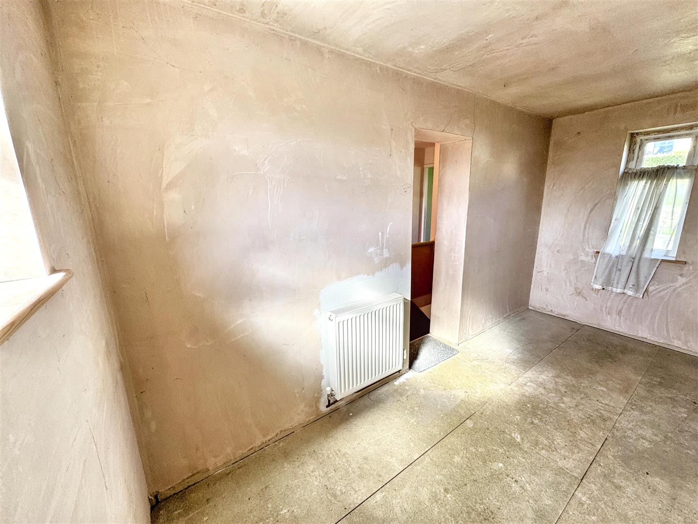 4 bed semi-detached house for sale in Hainworth Wood Road North, Keighley, BD21 5NF  - Property Image 13