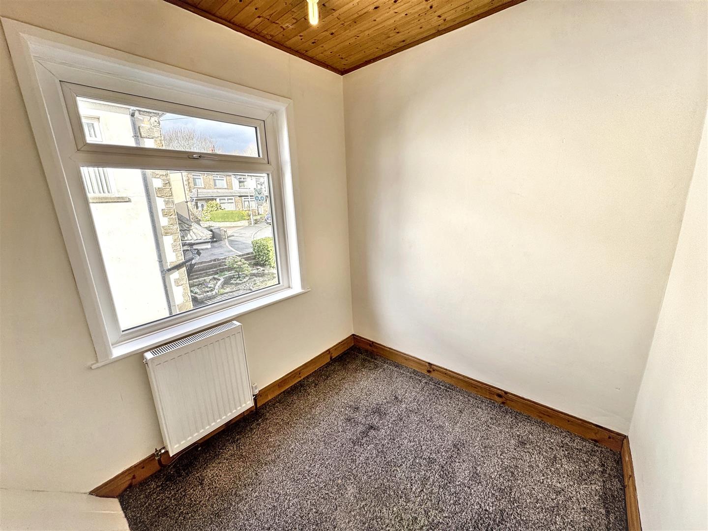 3 bed semi-detached house for sale in Lawcliffe Crescent, Haworth, Keighley. BD22 8RD  - Property Image 11